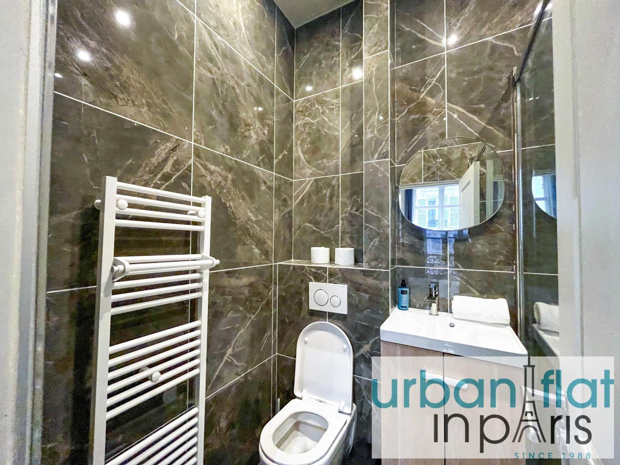 Urban Flat 63 - Beautiful 3 Bedroom Flat Champs-Elysees Paris Exterior photo